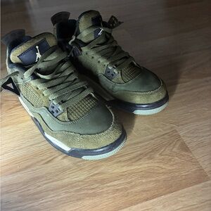 Jordan Kids Olive Sneakers